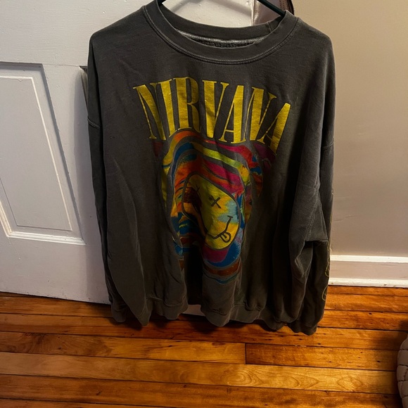 nirvana sweatshirt - Picture 2 of 2